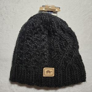 Turtlefur Selena Black Knit Hat OS - NWT